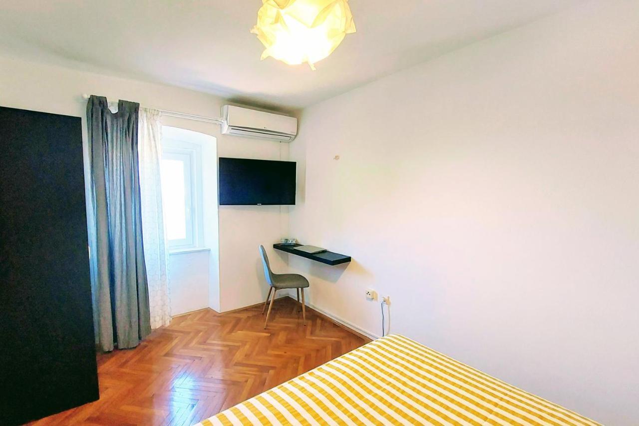 Apartamento Casa Di Castello Mali Lošinj Exterior foto