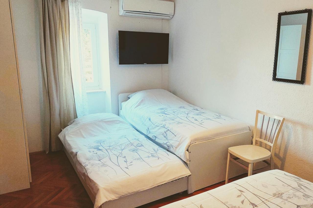 Apartamento Casa Di Castello Mali Lošinj Exterior foto